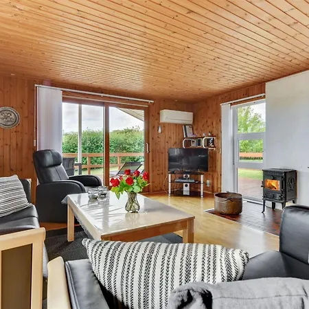 度假居 Ellyn - 500m From The Sea By Interhome *